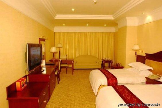 Winnerway Hotel Дунгуань Номер фото